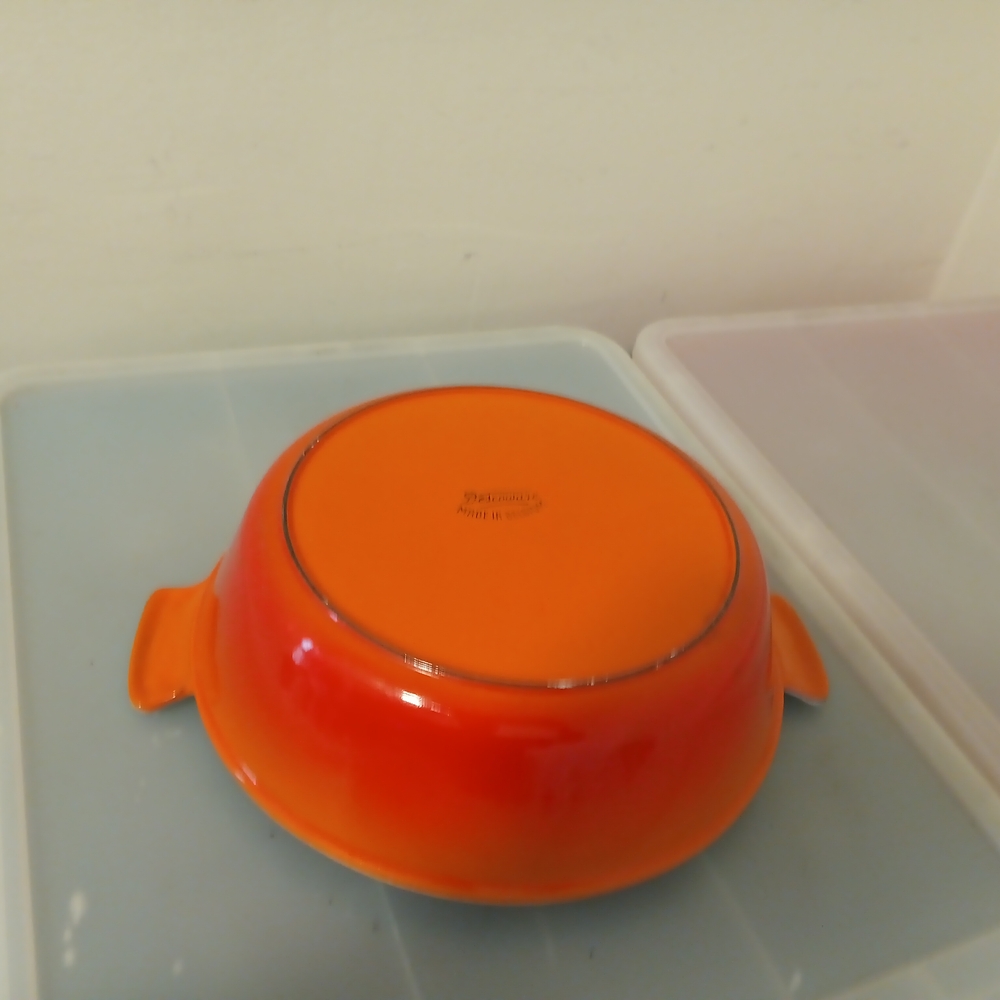 Orange and White Baking Dish - Picture 2 of 3